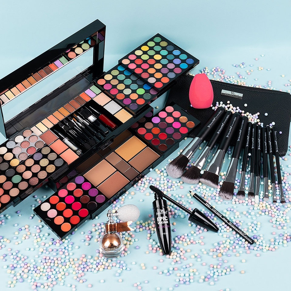 Set Machiaj All for Beauty + CADOURI - 2 | YEO