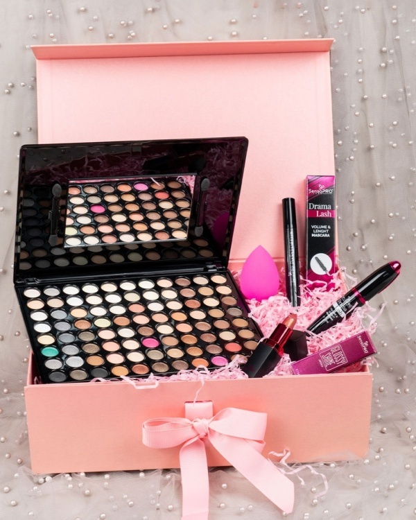 Set Machiaj Vibrant Bloom SensoPRO Milano + CADOU
